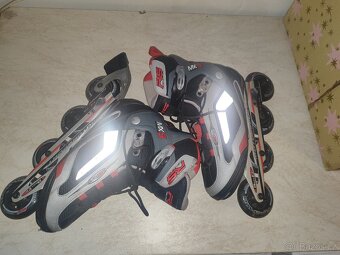 Prodám kolečkové brusle vel.42 - 4