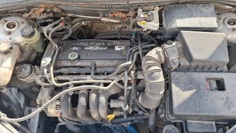 Ford Focus mk1 1,6 - 4