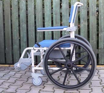 Toaletní a sprchové křeslo. - 4