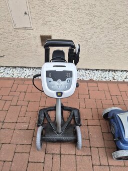 Bazénový vysavač ZODIAC - 4