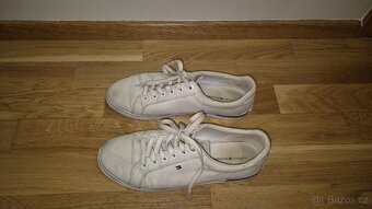 Tommy Hilfiger tenisky za 20,- - 4
