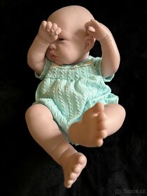 Realistická panenka-miminko,podobná reborn. - 4
