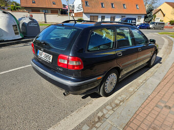 Volvo V40 Combi 1,8i Benzín, 90KW - 4
