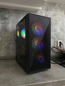 HERNÍ PC | GTX 1080 | Intel Core i5-8500 | 16 RAM | SSD - 4