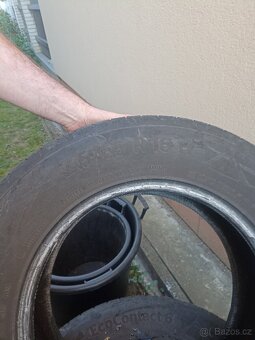 Prodám sadu letní pneu Continental 215/65 R16 98H - 4
