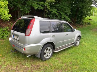 Nissan X-trail 2,2 dci 100 kw ,r.v.2004 - 4