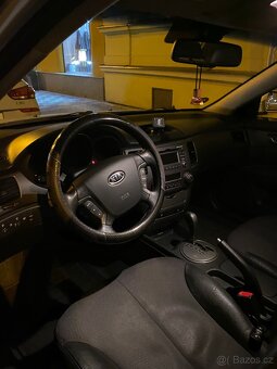 Kia Magentis - 4