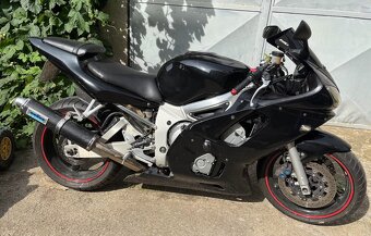 Yamaha YZF R6 2002 - 4