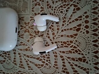apple airpods pro 2 lightning - 4