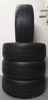 4x ZÁNOVNÍ 225/55 R17 Zimní pneu Nokian WR Snowproof P - 4