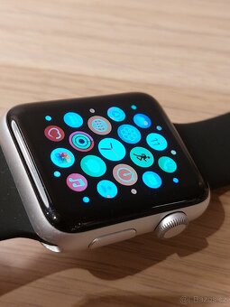 Apple Watch Series 3 42mm GPS - 4