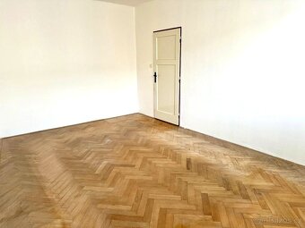 Pronájem bytu 2+1, 70 m² – centrum Hradce Králové, ul. Břeti - 4