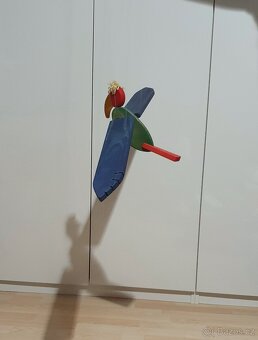 Závěsná dekorace dřevěný papoušek - velký - 4