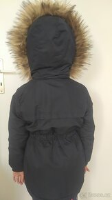 Dívčí zimní kabát s kapucí - 4