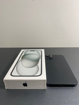 iPhone 15 Plus 128GB černý + záruka - 4