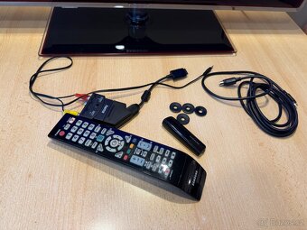 SAMSUNG 32" LCD LED TV, - 4