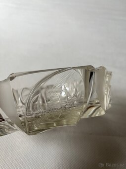 krásná mísa lisovaná - 4