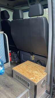 Obytný Volkswagen VW Crafter zimní - 4