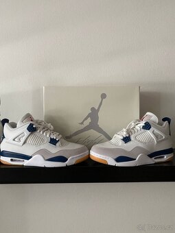Nike Air Jordan 4 Retro SB Navy - 4