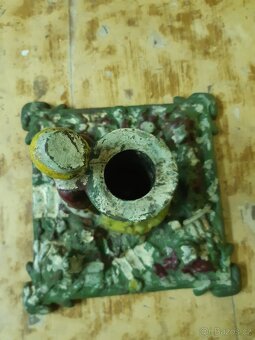 Stojan na stromecek - 4