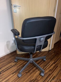 ALEFJALL - kožená židle IKEA - 4