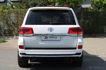 Toyota Land Cruiser 200 4.5 D4-D V8 / 69.850 km / 183kW - 4