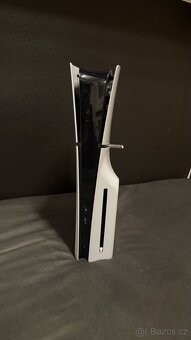 PlayStation 5 Slim s mechanikou - 4