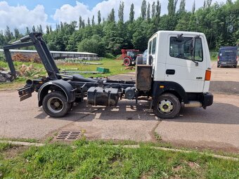 Prodam Hakovy nosic kontejneru Nissan Atleon 95.16 r.v 2006 - 4