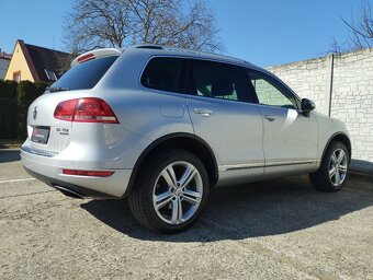 VOLKSWAGEN TOUAREG 3,0TDI,180KW,DVOJÍ SADA KOL - 4