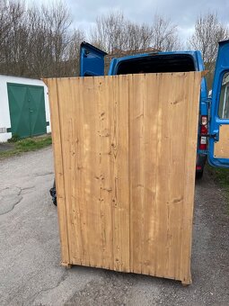 Starožitná skříň - 4