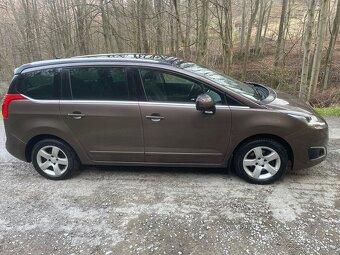 Peugeot 5008 1.6 115kw 7 míst - 4