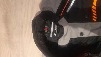 Oblečení na motorku. - 4