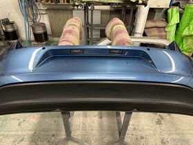 Zadní nárazník VW Golf - 4