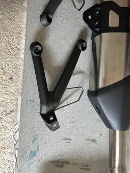 //////TRIUMPH TIGER 1200 EXPLORER ORIGINÁL VÝFUK //TLMIČ - 4