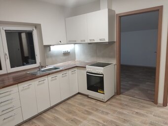 Pronájem bytu 2+kk, 49 m² – Lačnov - 4