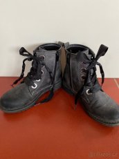 Kotníčkové boty na zip, velikost 31 - 4