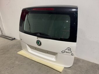 Páté dveře Škoda Yeti 2013, kód barvy LF9E - 4