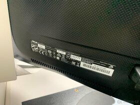 LCD monitor 21 / 22 palců x 6 - 4