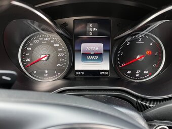 Prodam Mercedes Benz V220 - 2018 - 4