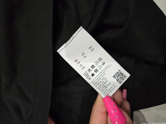 Hugo Boss tričko - 4