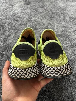 Adidas Deerupt Runner. Velikost 44 - 4
