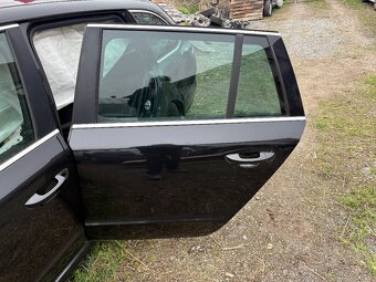 Škoda Superb 2 díly - 4