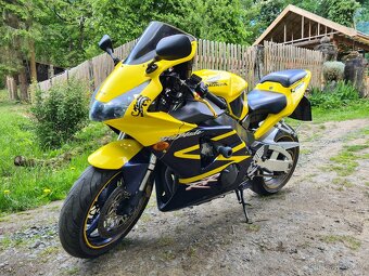 Honda CBR 950 rr Fireblade - 4