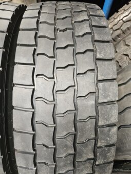 Nákldní záběrové pneu 315/70R22,5 - 4