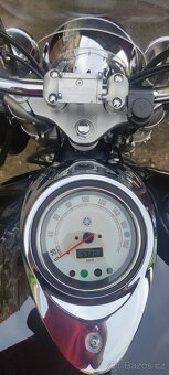 Yamaha Dragstar černá XVS 1100A - 4