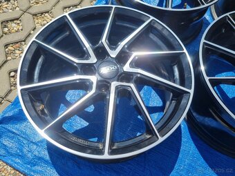 Alu kola DOTZ 7,5x17" 5x110 ET35 - 4