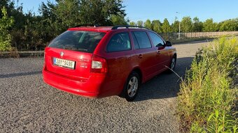 Skoda Octavia 2 FL, kombi, 2012, 103kw, DSG - 4