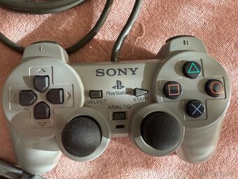 PlayStation 1 FAT + 3 originál hry a 6 dalších - 4