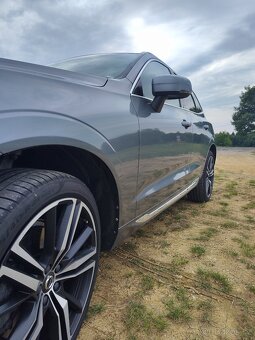 Volvo XC60 173kW+10kW elektro, 2020, DPH, tažné, mildhybrid - 4