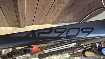 Superior XP 909, kola 29", velikost XL - 4